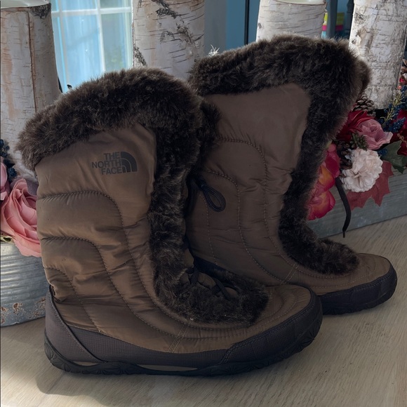 💙 The North Face Women's Goosedown Brown Winter Boots - Picture 4 of 8